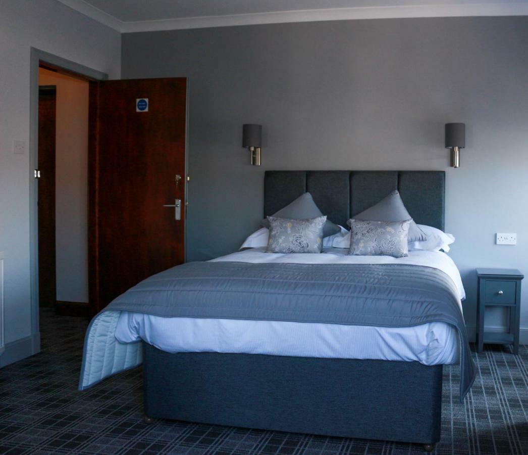 The Royal Hotel 斯特兰拉尔 外观 照片